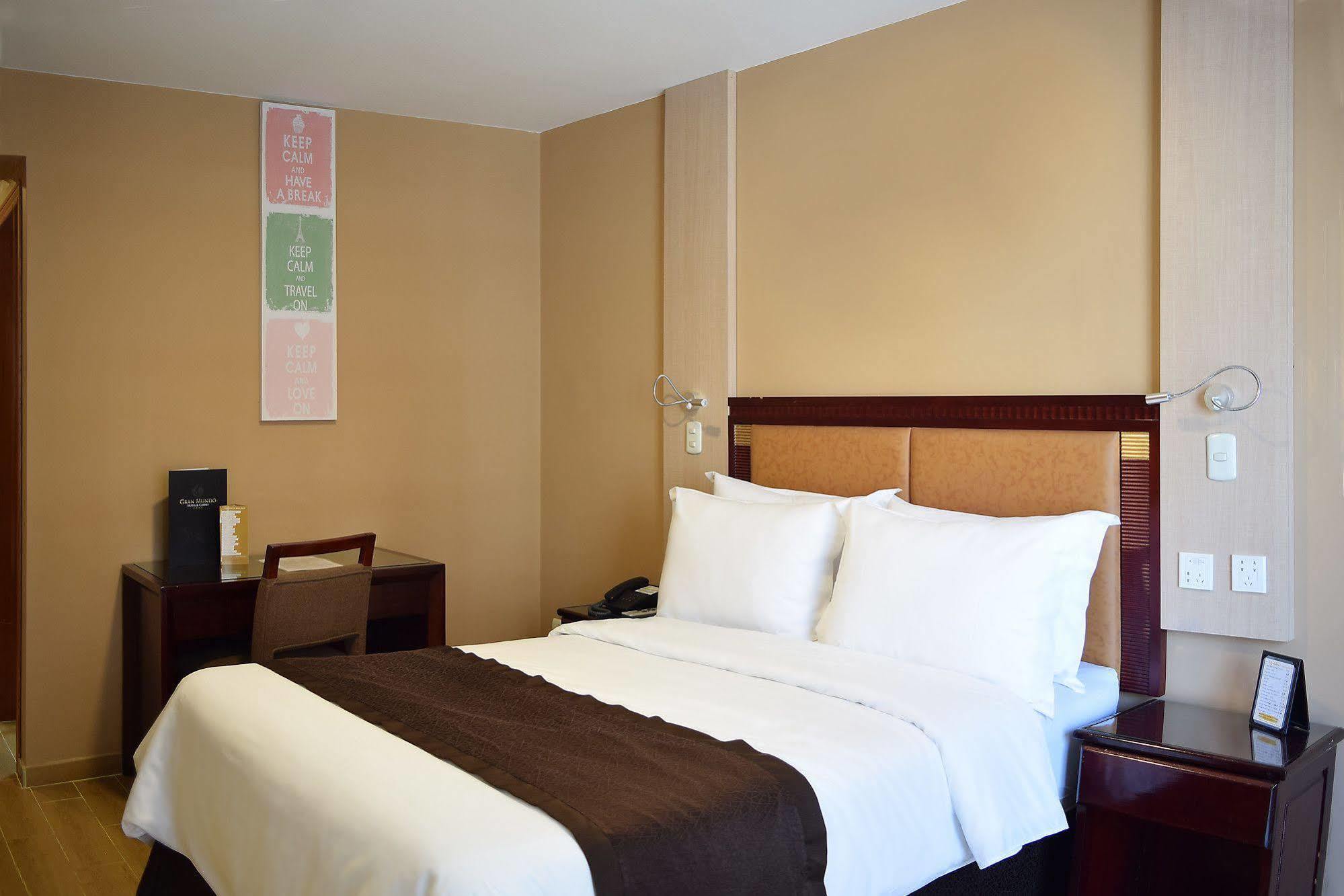 Gran Mundo Hotel & Suites Lima Exterior photo